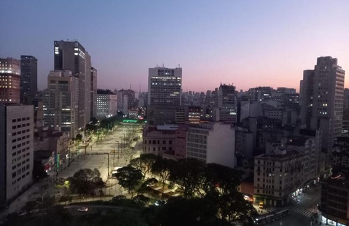 Central Zone Apartment | Studio com vista para o Vale do Anhangabaú - Mirante do Vale