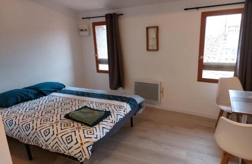 Bedarieux Apartment | Studio cosy au coeur du centre ville