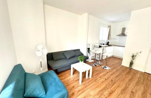 Le Mas-dAgenais Apartment | Studio cosy face à l'église