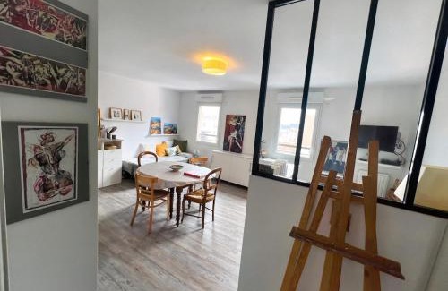 Drancy Centre Apartment | Studio cosy près de Paris et de l'Aéroport CDG