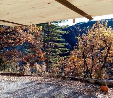 Puget-Rostang Apartment | Studio de Charme neuf à la Montagne