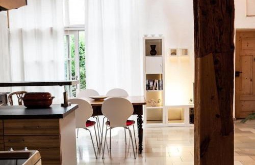 Schernfeld Apartment | Studio