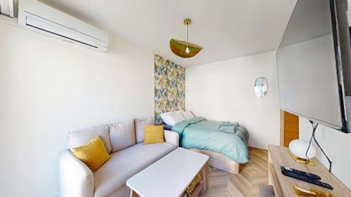 Aix-les-Bains City Center Apartment | Studio des bains