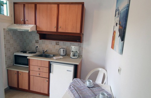 Agios Georgios Apartment | Studio Dimitris Studio 4 Agios Georgios Pagoi