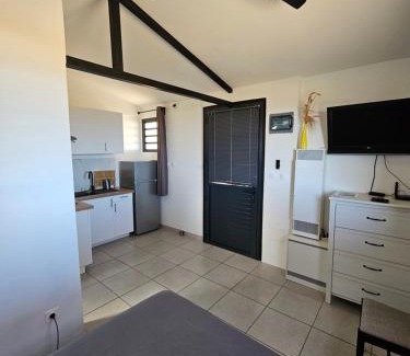 Trois-Bassins House | Studio du chemin de fer