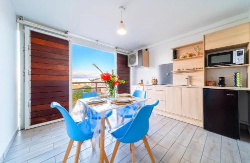 St Gilles-les-Bains Apartment | Studio du Lagon vue mer St Gilles les Bains Centre 500m de la plage