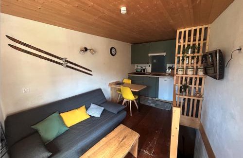 Bourg-Saint-Maurice Apartment | Studio duplex en face Les Arcs