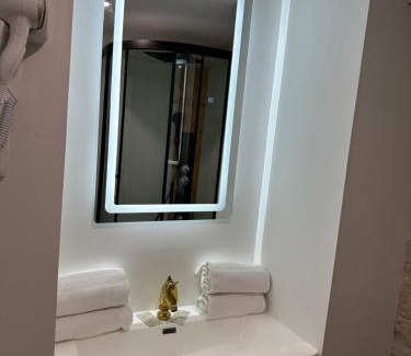 Centre Historique Apartment | Studio familial a Mezzanine presbytère dans l'Église