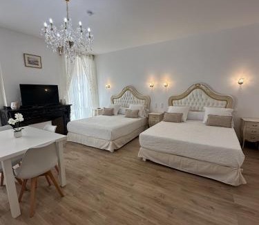 Centre Historique Apartment | Studio familial du Cloitre