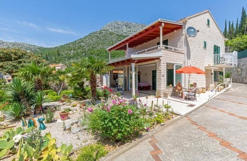 Trsteno Apartment | Studio flat with balcony and sea view Trsteno, Dubrovnik (AS-9107-c)