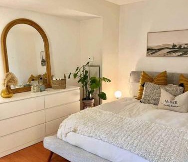 Fort York Apartment | Studio for 2 in Downtown Toronto