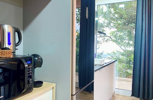 Monte Villa | Studio Geek Villa -Open Space- 5m top attractions-Pool,Pergola,Barbecue- Funchal