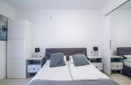 Olszynka Apartment | Studio I Pokoje I Pokoje z łazienkami