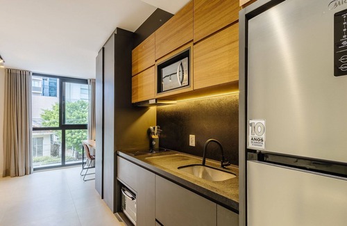Centro Apartment | Studio in Cond. w/Pool in Floripa Ogd0401