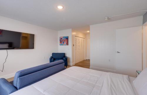 Gadsden Apartment | Studio in Gadsden about 10 Mi to the Coosa River!