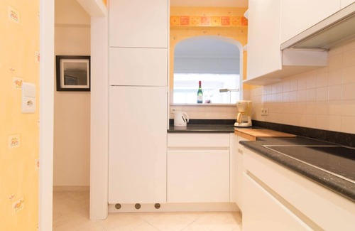 Mariakerke House | Studio in Ostend with Stunning Sea Views