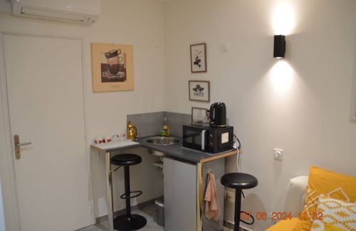 Brax Apartment | Studio Indépendant à 5 Minutes de Waligator et Aqualand