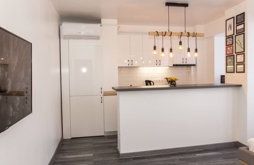 Bucharest Apartment | Studio L by MRG Apartments