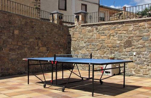Villar del Rio Apartment | Studio 'Las Rozas' with Mountain View, Shared Terrace and Shared Garden