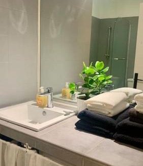Victor Hugo District Apartment | Studio Lumineux 2 Pers Centre