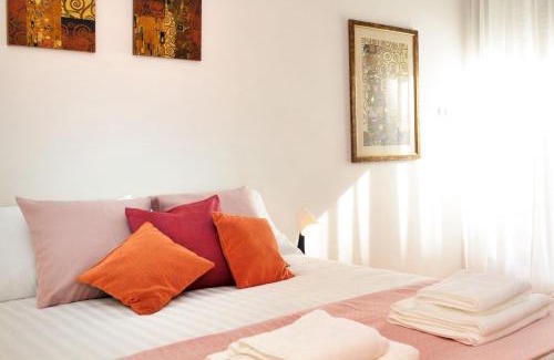Vukov Spomenik Apartment | Studio Milan