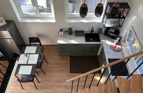 Bled Apartment | Studio Mimi Modern Apartment with Balcony - Free Parking near Lake Bled