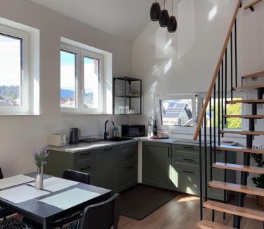 Bled Apartment | Studio Mimi Modern Apartment with Balcony - Free Parking near Lake Bled