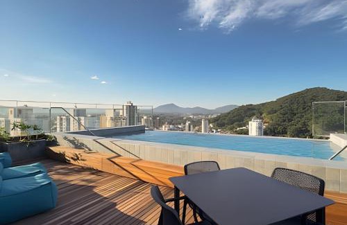 Itoupava Seca Apartment | Studio moderno com cama Queen e piscina perto da Oktoberfest!