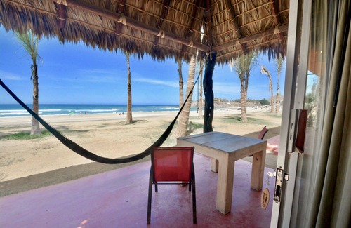 Cerritos Apartment | Studio Ocean Front