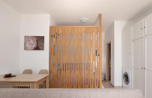 Violi Charaki Apartment | Studio out of Rethymno