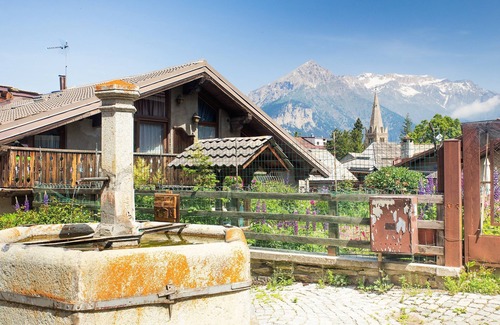 Sauze d'Oulx Apartment | Studio Placide Mountain View