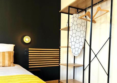 Fumel Apartment | Studio Preto - Confort moderne - Terrasse - Parking gratuit - Non fumeur