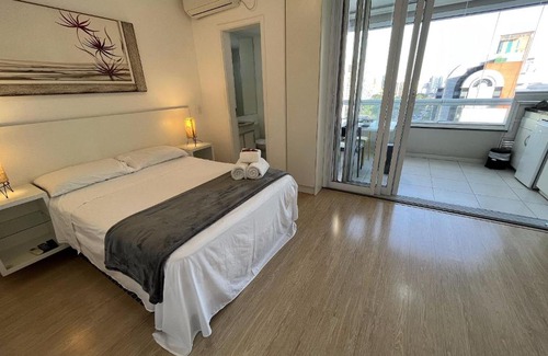 Liberdade Apartment | Studio prox Paulista Piscina WI-fi Academia - Be 8