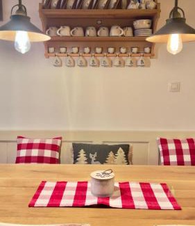 Ambroz pod Krvavcem Apartment | Studio Queen Alpine