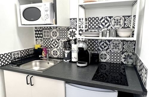 6th Arrondissement Apartment | Studio Rénové Proche Vieux-port et Centre Ville