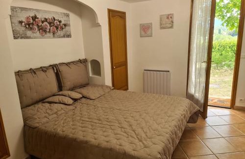 Carnoules Apartment | Studio Romance