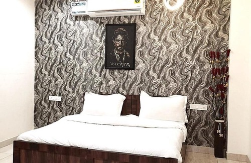 Ludhiana Hotel | STUDIO ROOMS in BELLA CIAO INN -- By SKY Group -- Favourite of Corporate, Groups, Couples