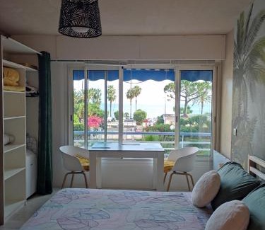 Cros-de-Cagnes Apartment | Studio vue mer