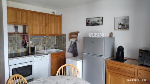 Savines-le-Lac Apartment | Studio vue sur lac et montagne
