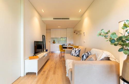 Campanha Apartment | Studio w/Balcony, Pool & Gym in Antas by HostWise