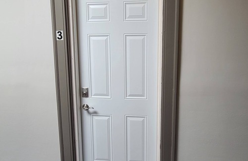 Adams Township Apartment | Studio w/Full Kitchen, Near MTU, Houghton, Keweenaw, Dining & on the Trail