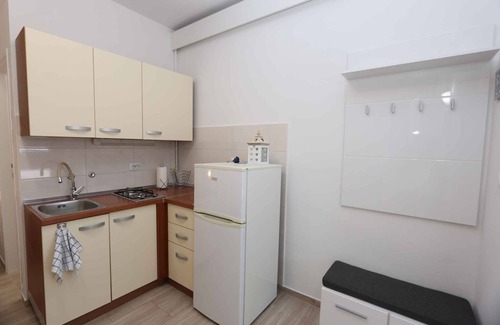 Silo Apartment | Studio with a/c