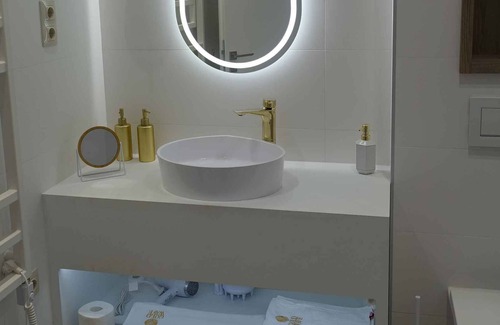 Siofok-Szabadifurdo Apartment | Studio with luxurious furnishings only 150 m from the lake