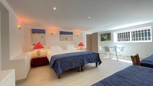 Cascais Apartment | Studio with Private Swimming Pool and Garden