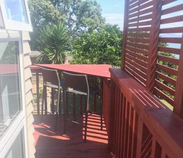 Omokoroa Apartment | Studio with water views
