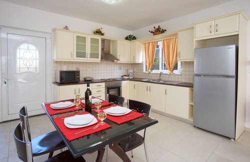 Karavomylos House | Studios Diamanto