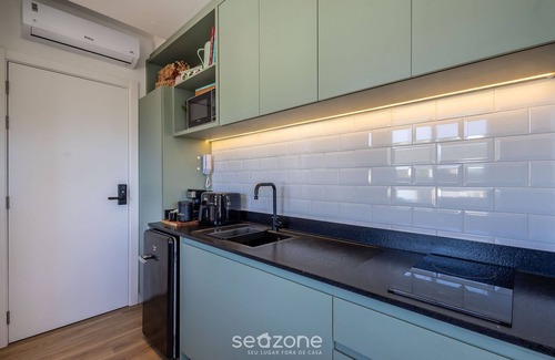 Praia da Armacao do Itapocoroi Apartment | Studios in a Seaside Building, Close to Beto Carreiro at Penha Spot - Psob