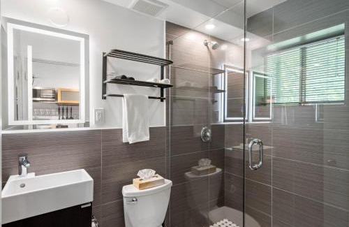 Brookwood House | Studios On 25th by BCA Furnished Apartments Studio 16 D
