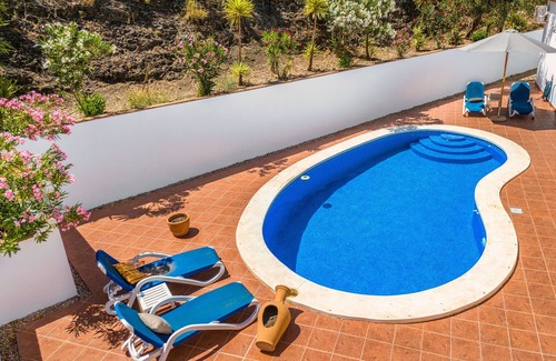 Canillas de Aceituno Cottage | Stunnig Family friendly Private Villa with Amazing views & Large Pool
