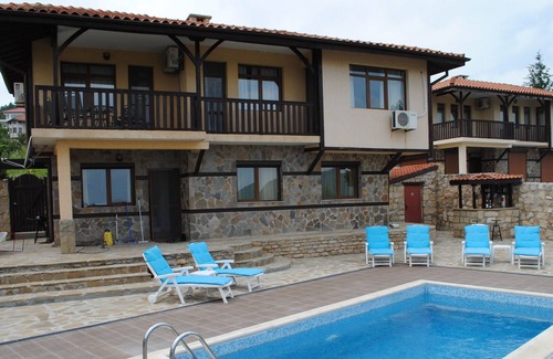 Osenovo Villa | Stunning 3 Bedroom Executive Villa with Pool In Lovely Village of Rogachevo.